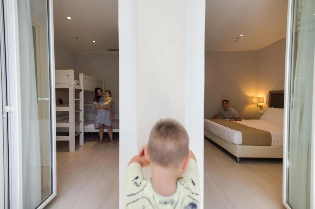 Hotel San Marco Cattolica 4*,